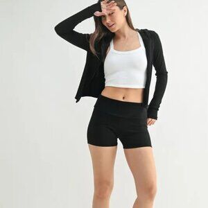 ✨NWT MONO B Ribbed Foldover Waist Shorts
